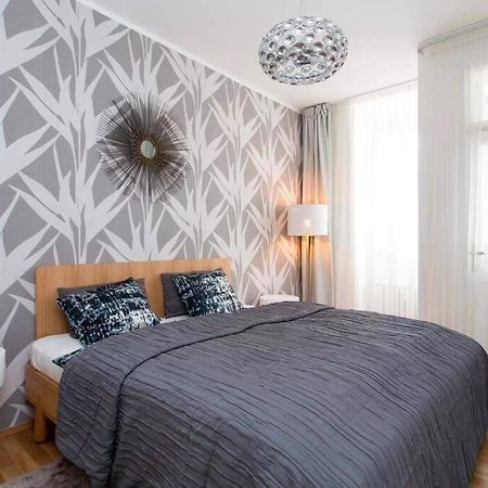 Friendly Private Room In The Sharing Flat 布拉格 外观 照片